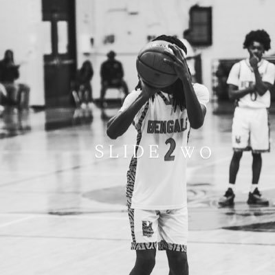 LedetMalik2's profile picture. ‘26 🏀-PG 5’11 150 lbs / Belaire Magnet Highschool / 3.5 GPA / likledet@icloud.com / (225-532-7924)