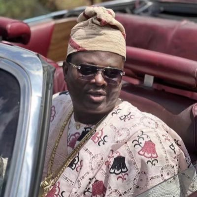 okpoks_evan's profile picture. People lie, numbers don’t ! Newbie of life. I make clothes for a living. Madridsta🤍