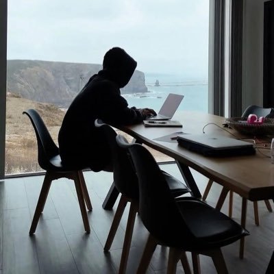 GiganticRevival's profile picture. Professional decision maker