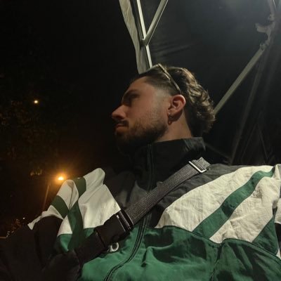 joris_taz's profile picture. Chill barbu gros bras etc