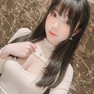 lurline55001's profile picture. 哈嘍 我叫夢夢 單身25歲 目前在幼稚園當實習教師 因工作原因不常看ig 喜歡我的可以➕我飛機號+60 11-5937 7424想交朋友的也可以加賴mm52008