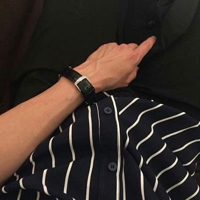 alpukatdijus's profile picture. 