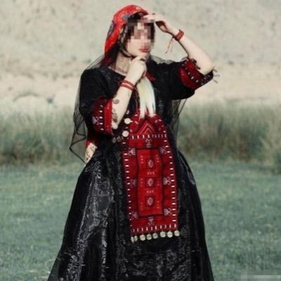 bishirin11's profile picture. ای وای و حال دل سر کرده و زر او / ای تف و تفنگی که نداره رگه برنو. حقیقت، سرزمین است. #لرستانات_ممسنی