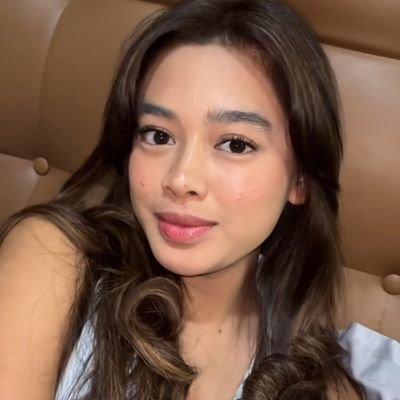 renyy89's profile picture. 