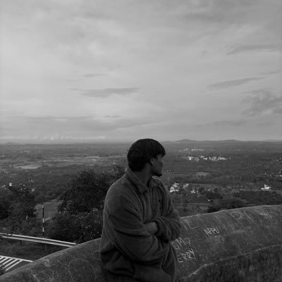 wakeupgiri's profile picture. currently having fun building multiple websites