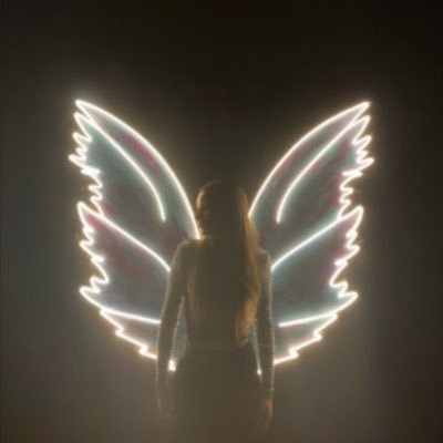 sighwitches's profile picture. un poco de todo so try and keep up ⋆⁺₊⋆ ☾⋆⁺₊⋆