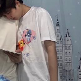 eibmeab's profile picture. 