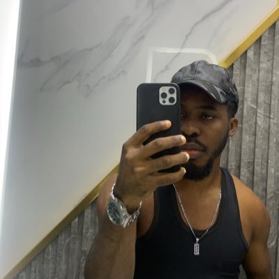 jg_tonye's profile picture. First Class Graduate| Storyteller🎭 | Tech (Backend dev) | Mobile videographer | YouTuber | Athletics and Reality tv shows