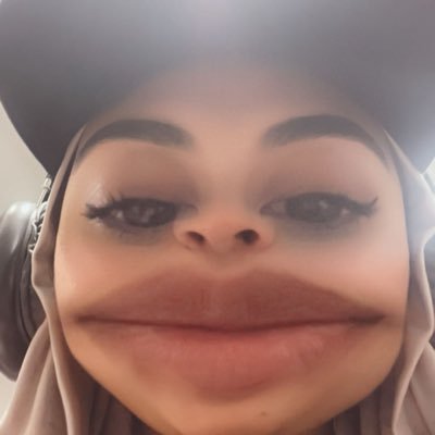 Txsniya_s's profile picture. 