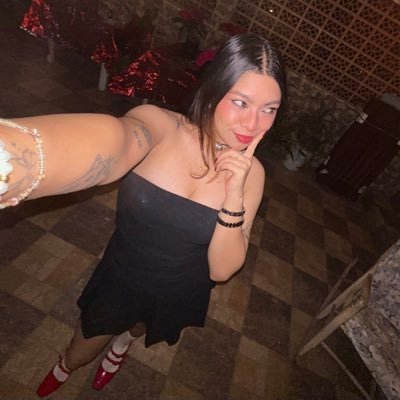 shelsincruz's profile picture. 