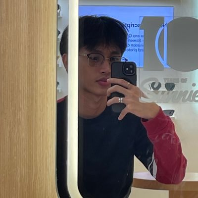 vxid12__'s profile picture. pineapple, shoto, and a tired scorpio