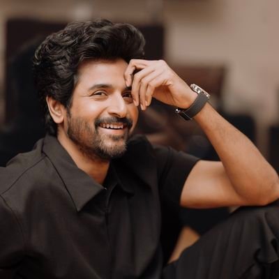 Vaishuu_SK's profile picture. Fan girl of @Siva_Kartikeyan ❤️