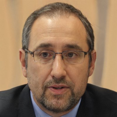 Vans45654733's profile picture. Current holdings: $PLTR, $SNOW, $AI, $PATH | Data economy foundation