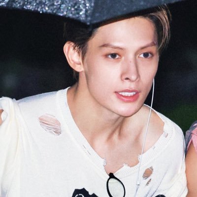 qtsuhs's profile picture. pack up bro