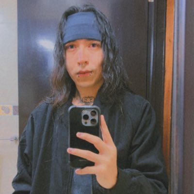 _adriaaan18's profile picture. Always standing proud | See the outlaw stands alone