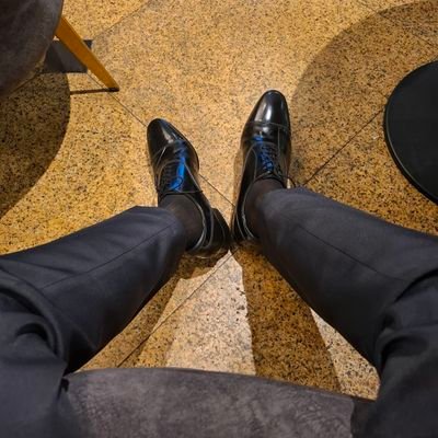 Nut_Nuttapon11's profile picture. ชอบแนวชุดทำงาน แสลค รองเท้าหนัง
นัวๆ ภายนอก

มาสเตอร์มือใหม่ แนวทาสเท้า
หาทาสดมเลียรองเท้าหนัง
เลียทำความสะอาดพื้นรองเท้า 👞