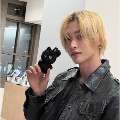 konnichiwanako's profile picture. ʕ·ᴥ·ʔ แบม 20↑ 💙@BUS_SONRAY 💙🩷@RIIZE_official 🩷 ᰔᩚ enfp , infp ᰔᩚ bkk 🥣🏡