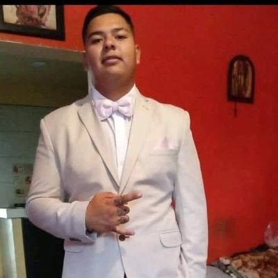 BRobles54826's profile picture. 