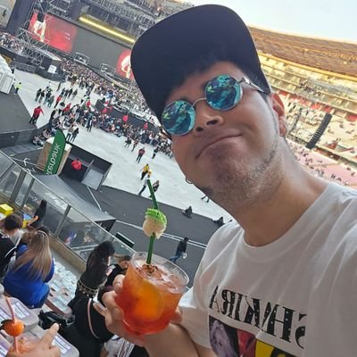AllTooLuis_'s profile picture. En este perfil se habla de Taylor Swift, videojuegos, kpop y anime.
Advertidos están ✌🏼😬
Eras Tour Rio N2 ✨🧡
•𝓘𝓽'𝓼 𝓪𝓬𝓽𝓾𝓪𝓵𝓵𝔂 𝓻𝓸𝓶𝓪𝓷𝓽𝓲𝓬•