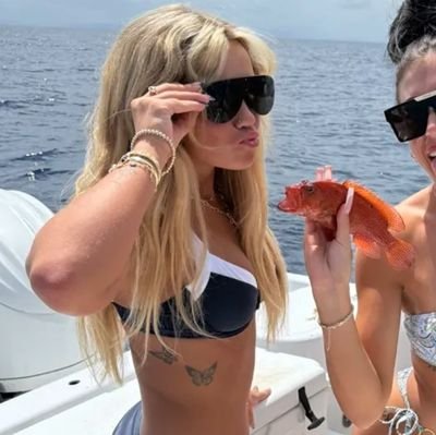 TashaFt47's profile picture. 21, Fast responding 🙂 / Selling Spicy Contents
Always available for ft 🥰 . Dm for menu.
Telegram- https://t.co/3Eo0uvywfv