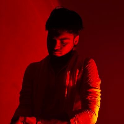 vedant_borle's profile picture. 💻 1800+ rated coder on LeetCode | 800+ challenges cracked
🚀 Gearing up for GATE 2026 with a sharp focus on core CS
Obsessed with problem-solving & clean code.