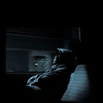 E_y_i_t_a_y_o's profile picture. I love boobs☹️