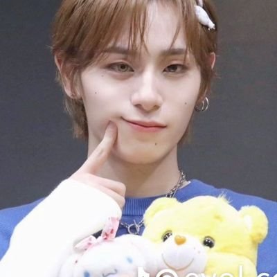 kitsuneharu0218's profile picture. 