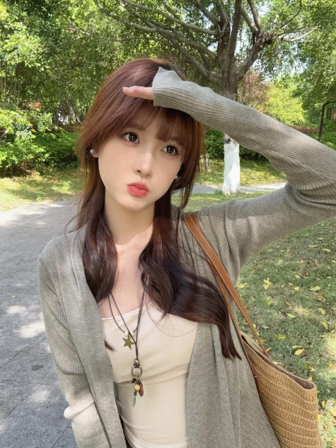 LabadieDan39762's profile picture. 157cm / 50kg, 혼자 사는 게 익숙하지만 가끔은 외로워요