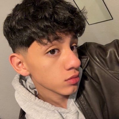 TasssS3bi's profile picture. 