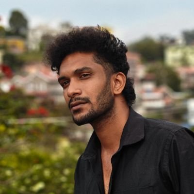 AsAravinth48063's profile picture. https://t.co/1DaSEDVTmZ🎓 
Youtuber🎙️
MSD! 
Time will tell 😌:⁠-⁠)
சராசரி சினிமா காதலன்🛐❤️