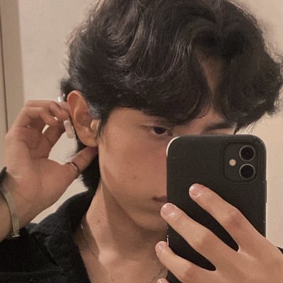 bitof2005's profile picture. .