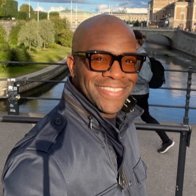 MingleMindsApp's profile picture. MingleMinds, a dating app for Gen X and late Millennials. 3K+ convos deep with real users.