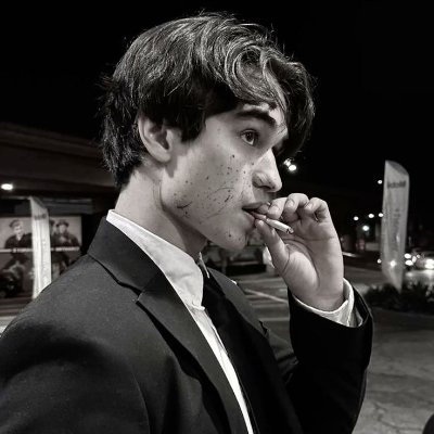 tox1cless's profile picture. here for fun