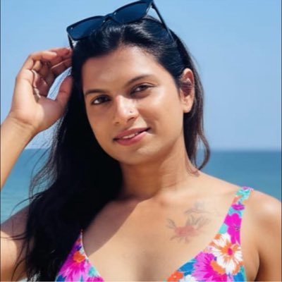 sashaeon__'s profile picture. Vampire Here 🦇