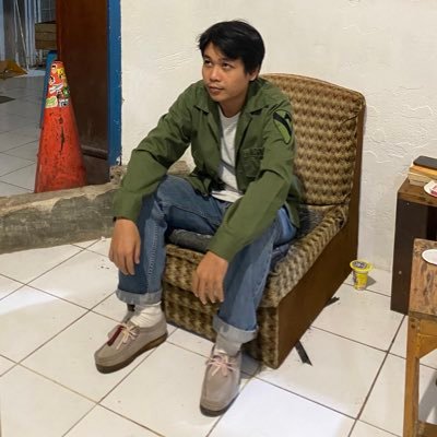 paldinakal's profile picture. Lebih keren dari rivers cuomo