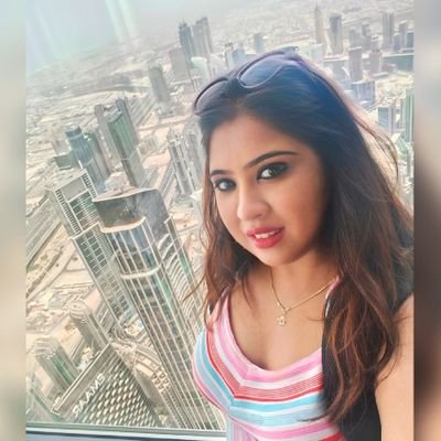 aarohi_vns's profile picture. 