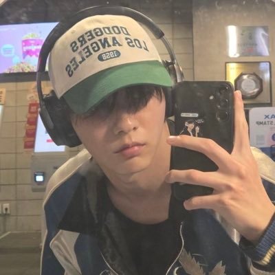 oabit's profile picture. 