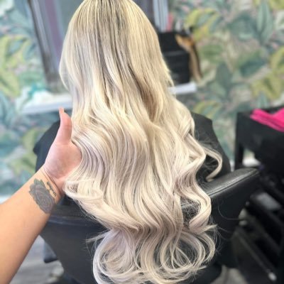 Janemiller61762's profile picture. Like to party 
Life’s not a dress rehearsal