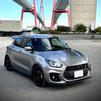 benzu_zc33s's profile picture. ZC33Sに乗っています。無言フォロー失礼します。