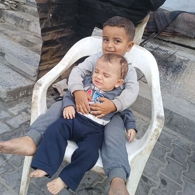 nadynhls807's profile picture. Palestinian mother from Gaza 🇵🇸
I have two children, Kamal and Jalal 
We lost everything in the war.
help me please 😢
https://t.co/T2mG6aY27M