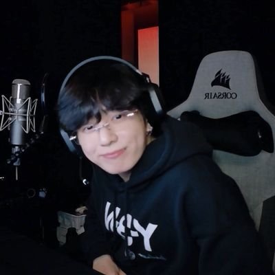 Pukoo2636's profile picture. 방탄소년단 ⟭⟬
                   ִֶָ𓂃 ࣪˖ ִֶָ🐇་༘࿐