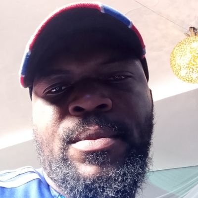 Danosquare's profile picture. I'm special!
+I Live For a Purpose
+UI/UX designer
+Industrial Chemist
+LW citizen
+Salesman
+Arsenal fan
+YALI member
+HSE expert

# Kindly respect my views!