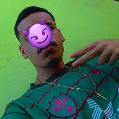 Vitinhoputo69's profile picture. conteúdo adulto 🔞

 Pirocudo 20cm , Mlk marrento q esculacha e ganha grana em troca de sexo em viados submisso 😈, chama pra putaria