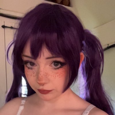 kittyshelbypng's profile picture. cosplayer ♡