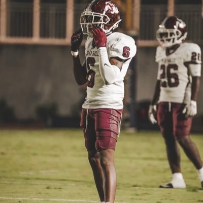 MalakhiJ_504's profile picture. God first | 5’10 | 170 | Safety/Nickel | | De La Salle Highschool | co ‘26 | malakhijnola@gmail.com | 504-220-0911 | https://t.co/d8e5lelucl