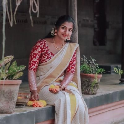 Amrutha88999's profile picture. 12 years Experience in Equity Trader,My Daily life was with  Stocks❤️, Movies, Politics,News, Social media influencer, Follow me with Friends with benefits 😀