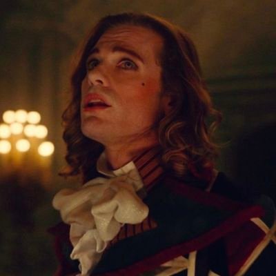 curlyy_em's profile picture. 🦑 • BLM • PROTECT TRANS LIVES • FREE PALESTINE • hockey enjoyer, dnp, love music n movies n shows, and especially love all things spooky