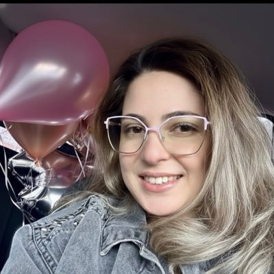 mommysharkMD's profile picture. Some Issues’da eleştiri uzmanı