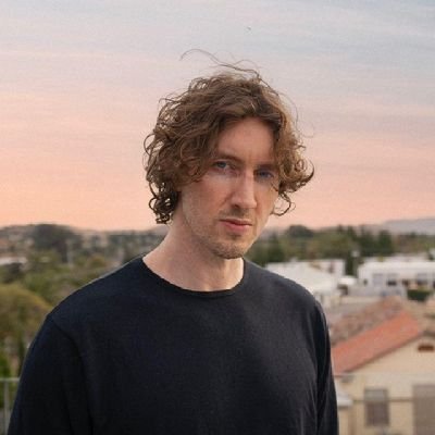 deanlewis_il's profile picture. presave enjoy it while it last