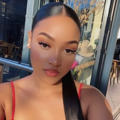 Naledii_Motene's profile picture. Not your Daily Cup of Tea 🤎